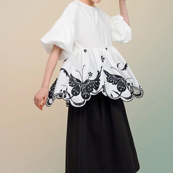 Butterfly Embroidered Peplum Pullover 501135
