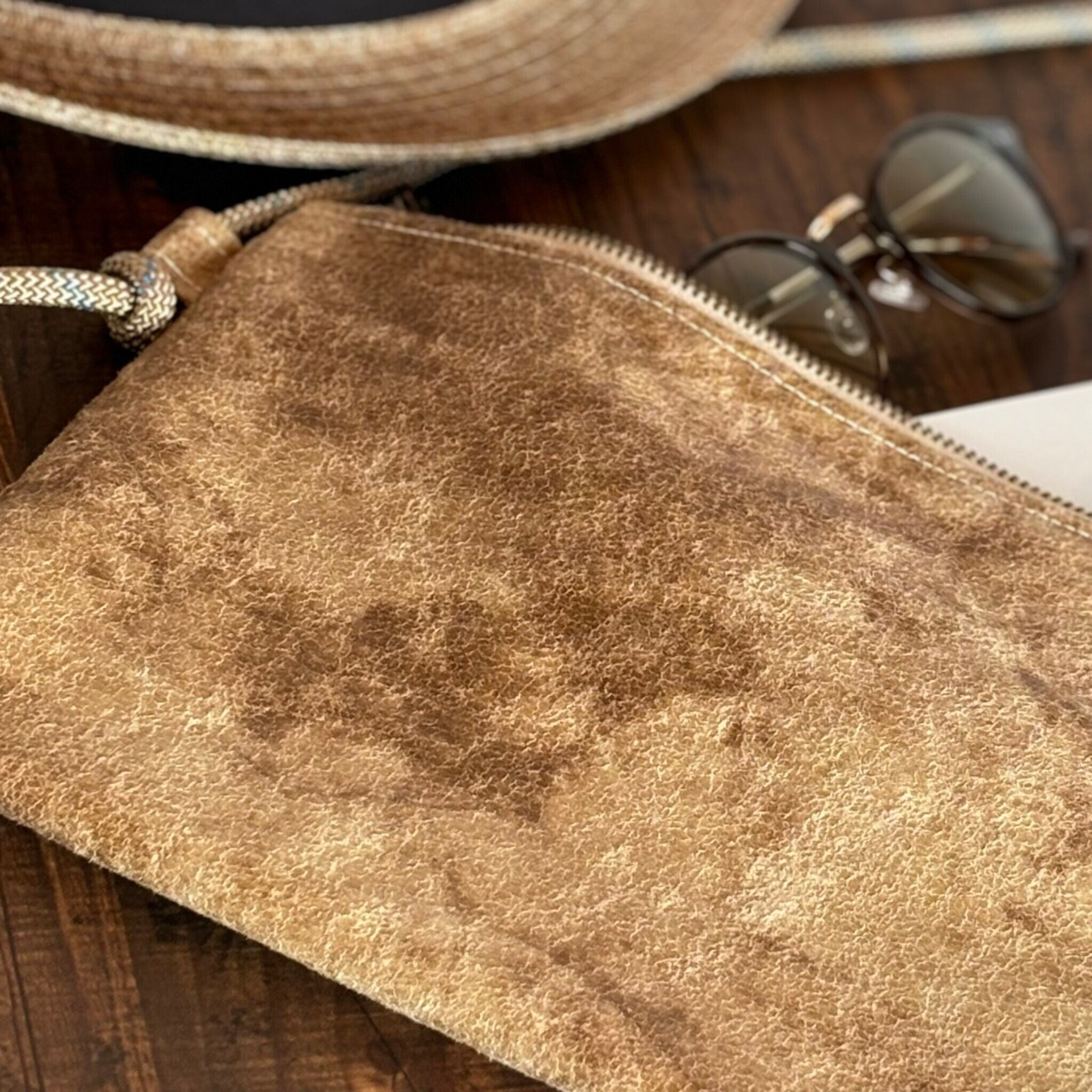 作品例　サコッシュ