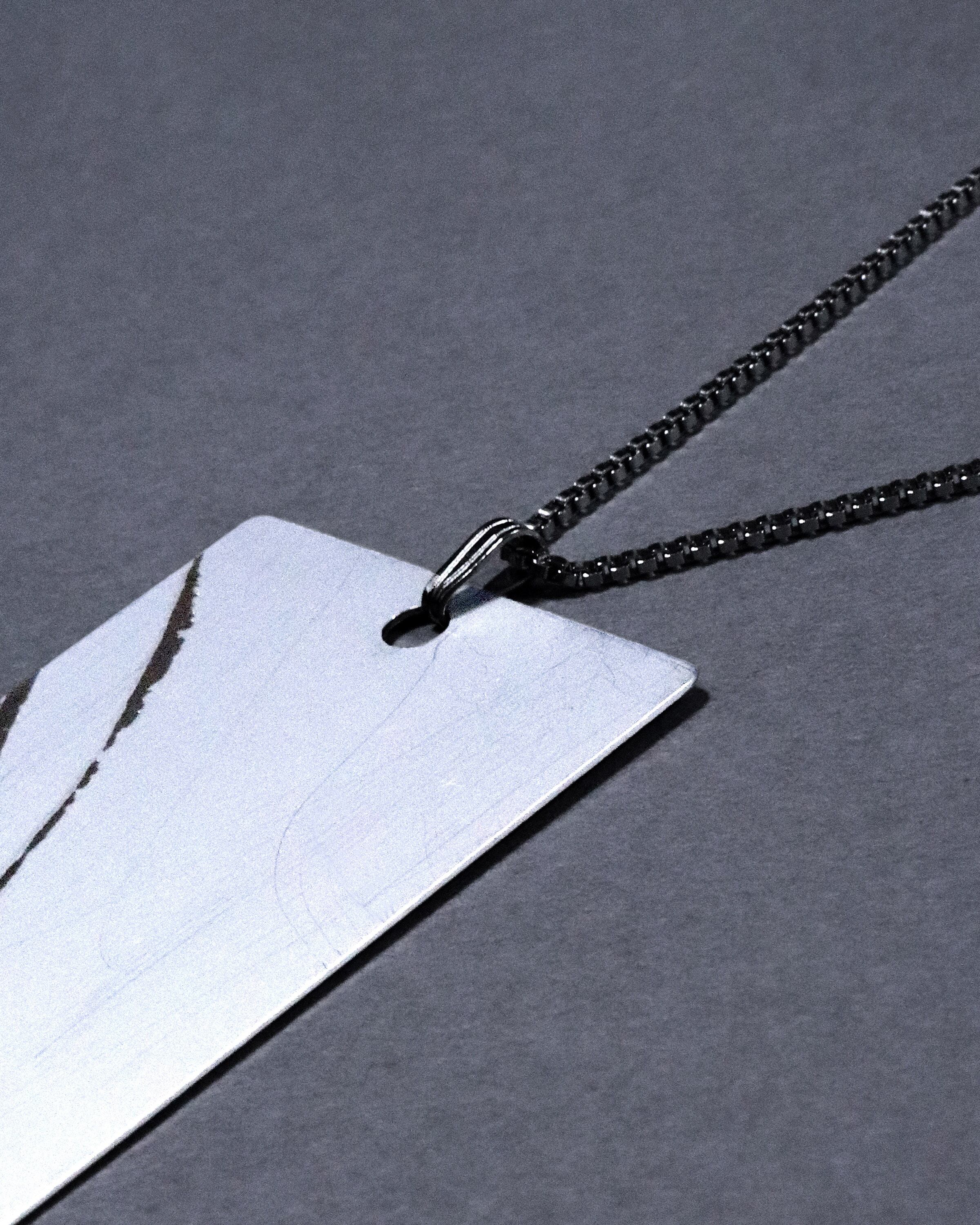 栞にしても本を傷めない 厚さ0.5mm