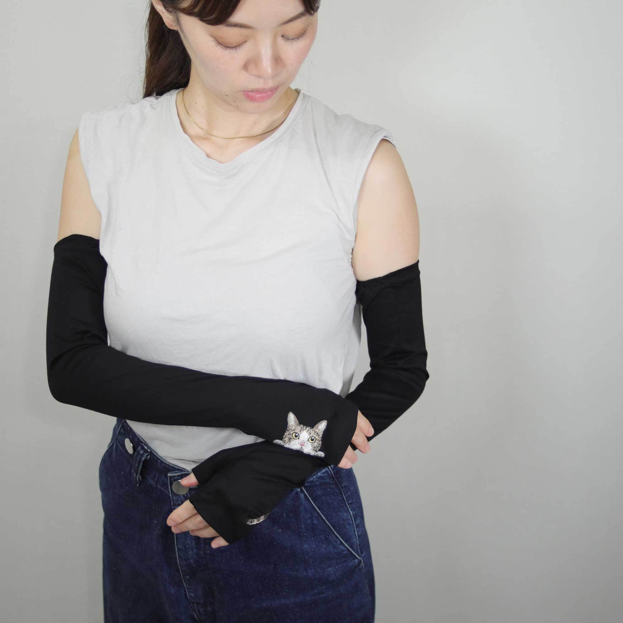 ブラック（黒）