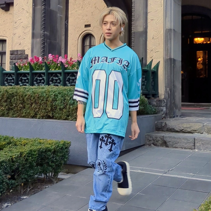 男性モデル177cm:XLサイズ着用