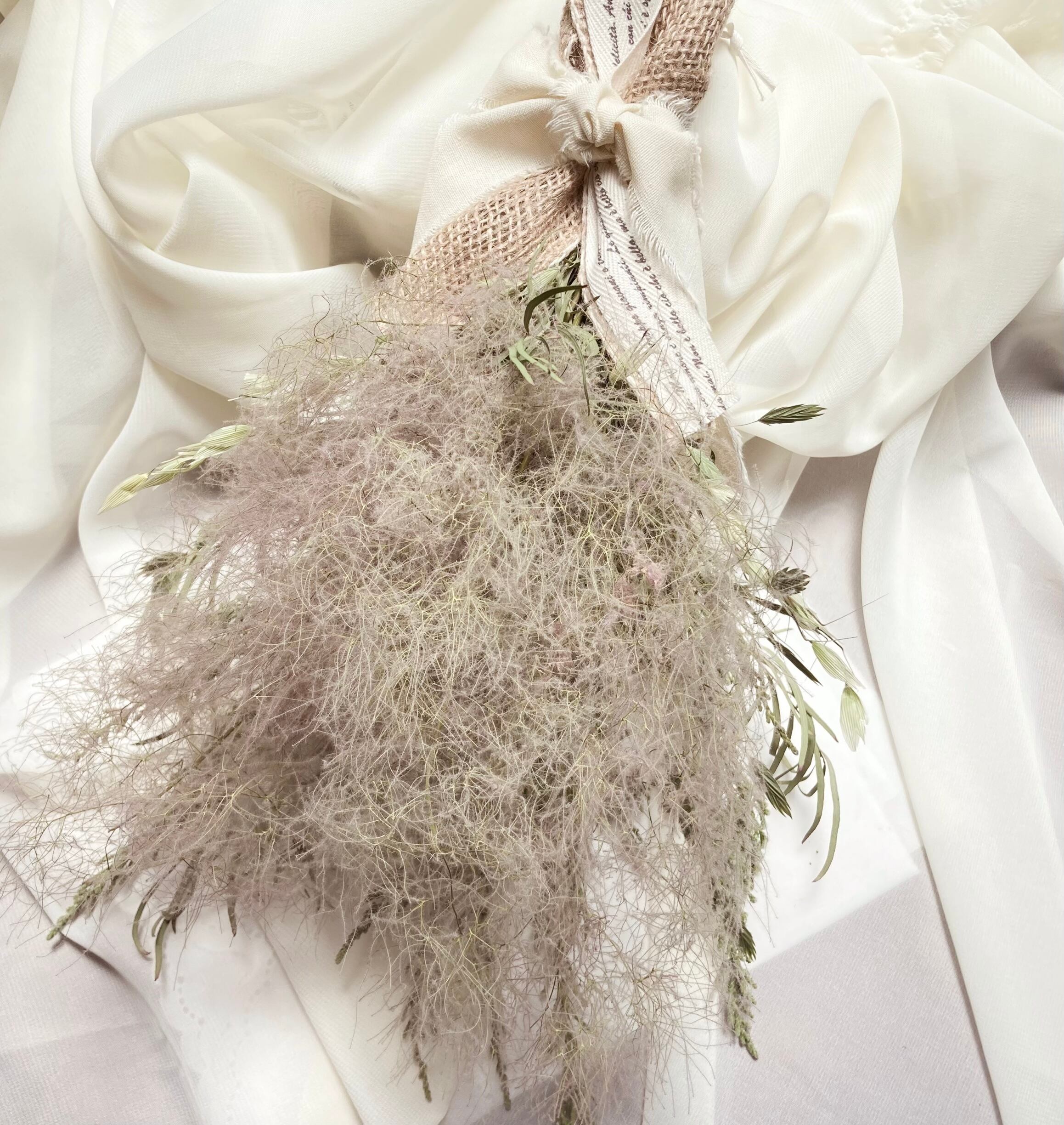 スモークツリーが主役のスワッグです