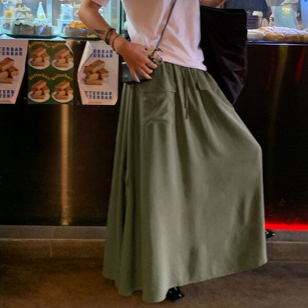 グリーン