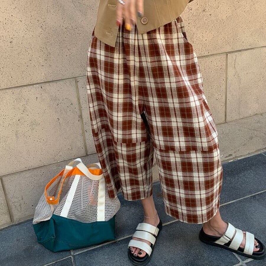 ブラウン