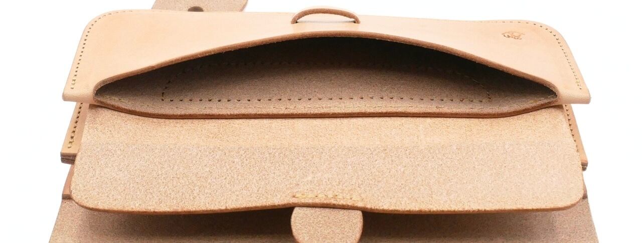 数量限定】3mm厚の極厚レザーを使った TX-02-NR | REDMOON stories