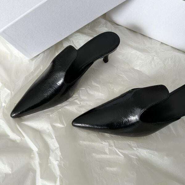 Pointed-toe Mule 501246