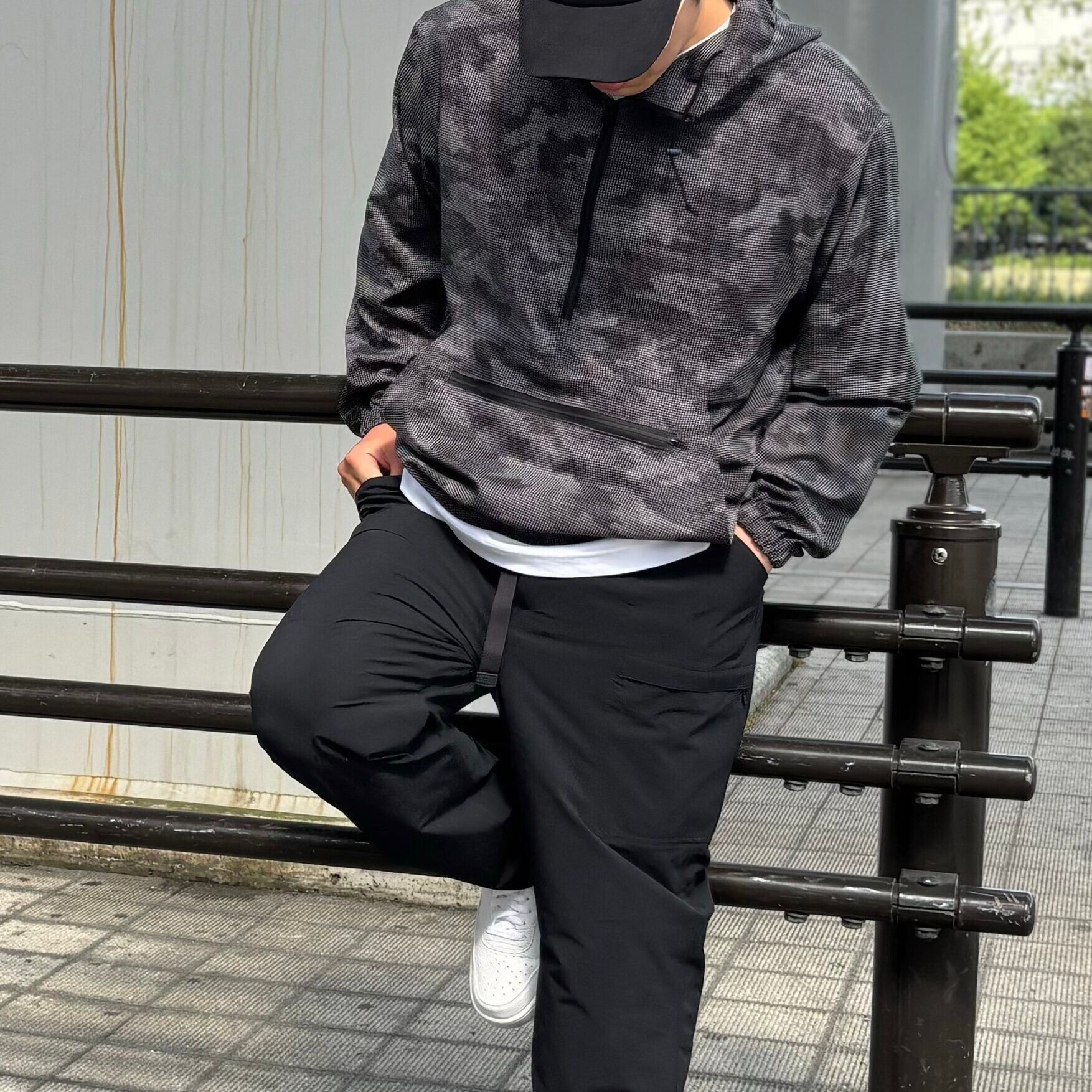 作品例：撥水パーカー