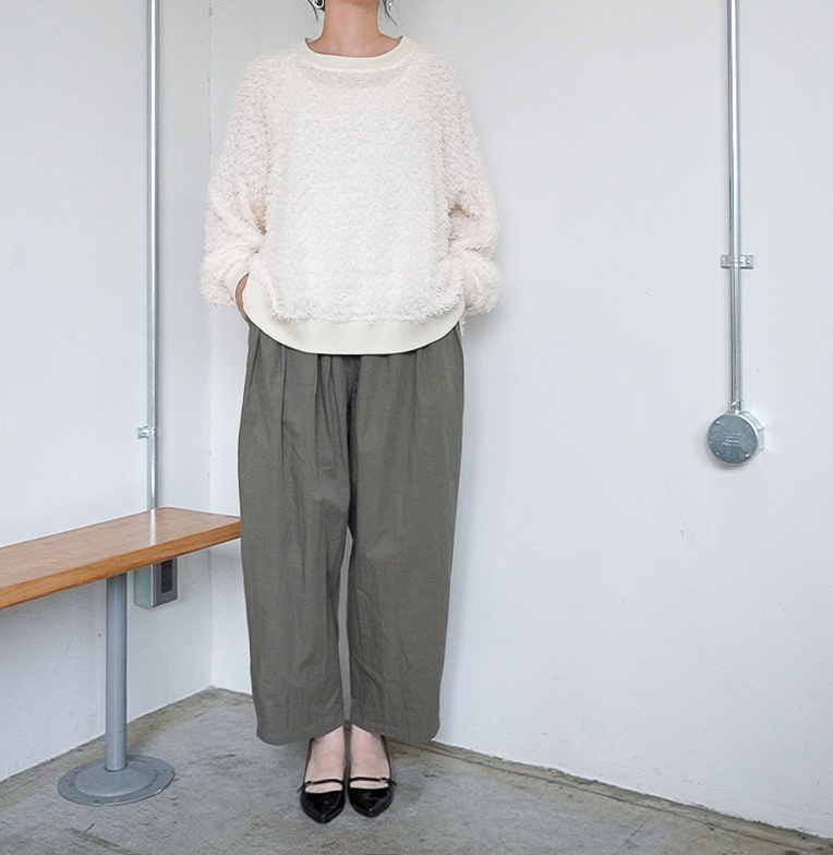 スタッフH / 160cm