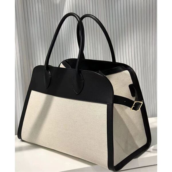 ブラック&キャンバス