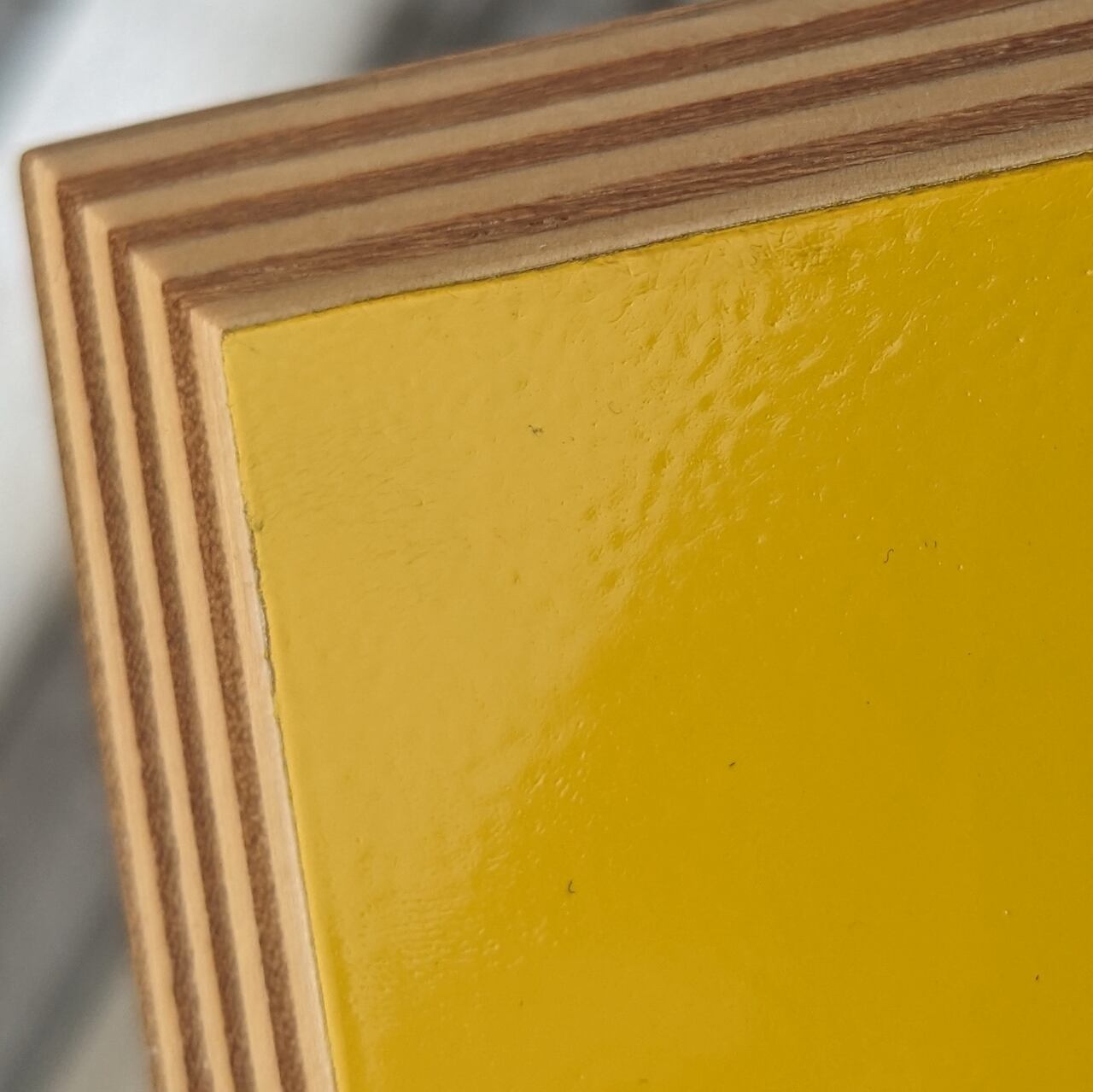 ごく細かい塗装ヨレ