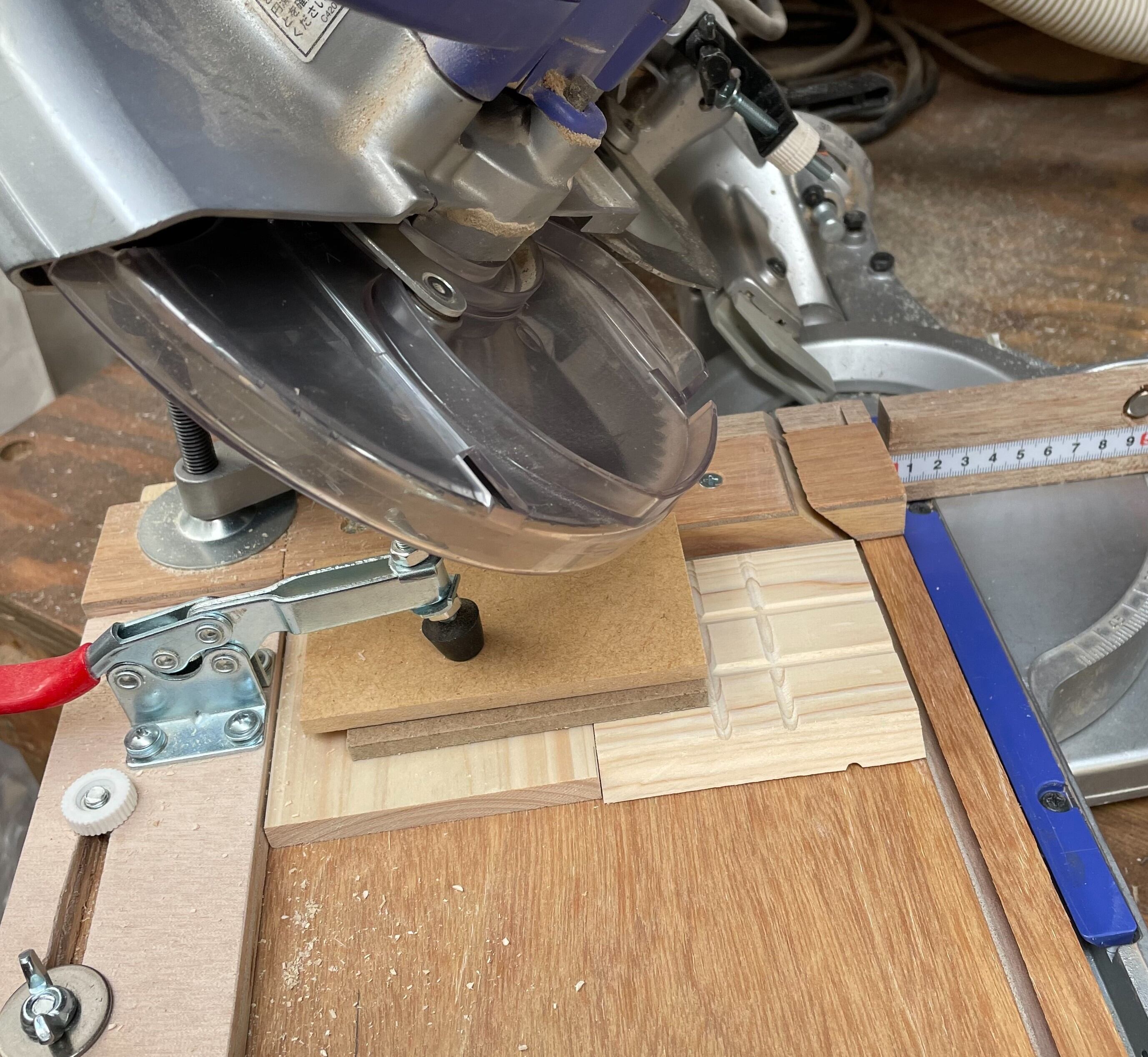 製作風景①カット