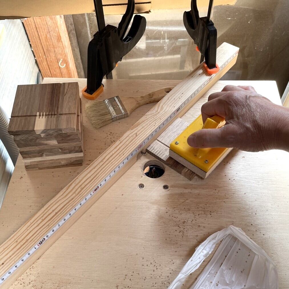 製作風景②溝入れ