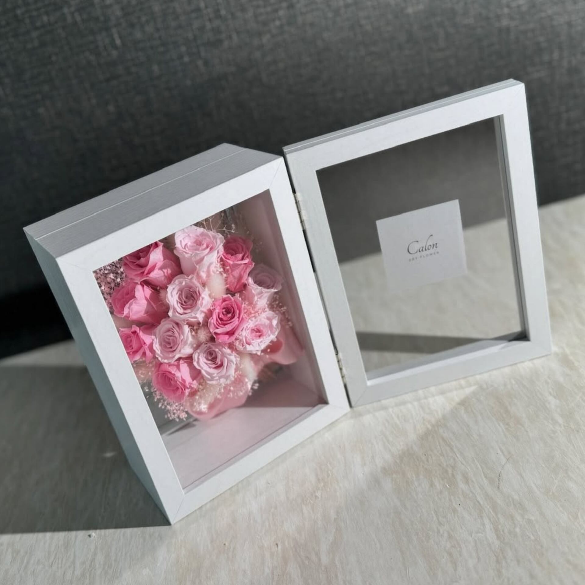 ピンク×フォトフレーム(ホワイト)