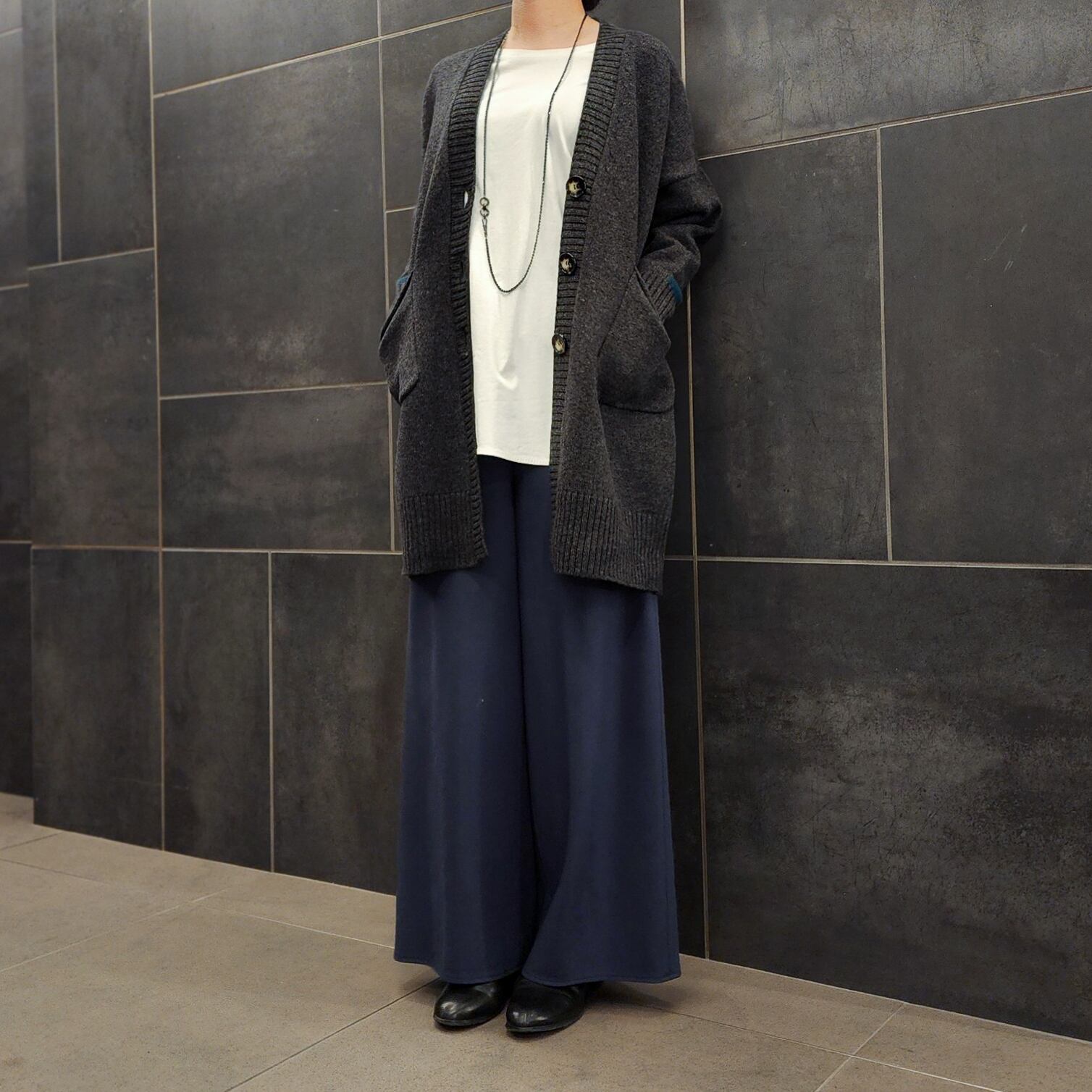 スタッフH / 160cm