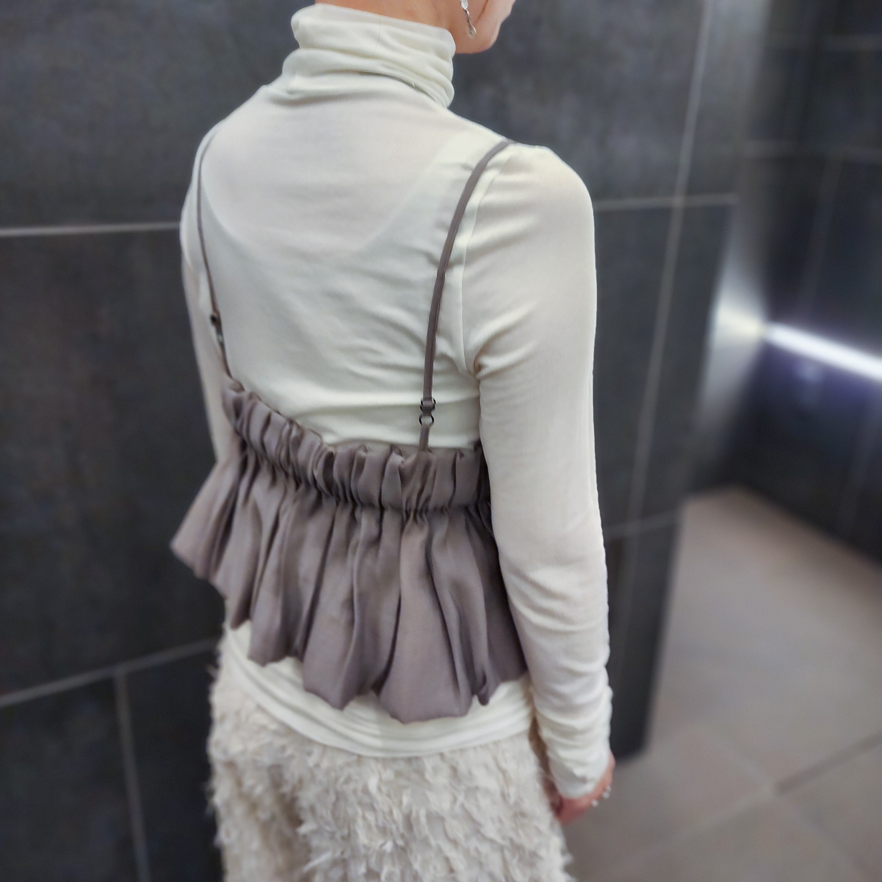 スタッフH / 160cm