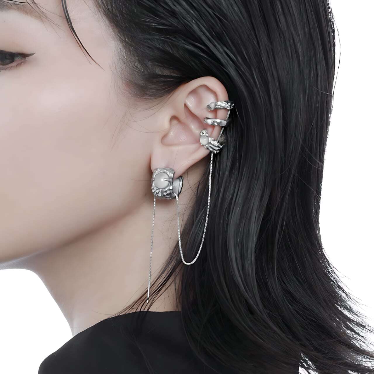 Day dream natural white agate ear clips C0145