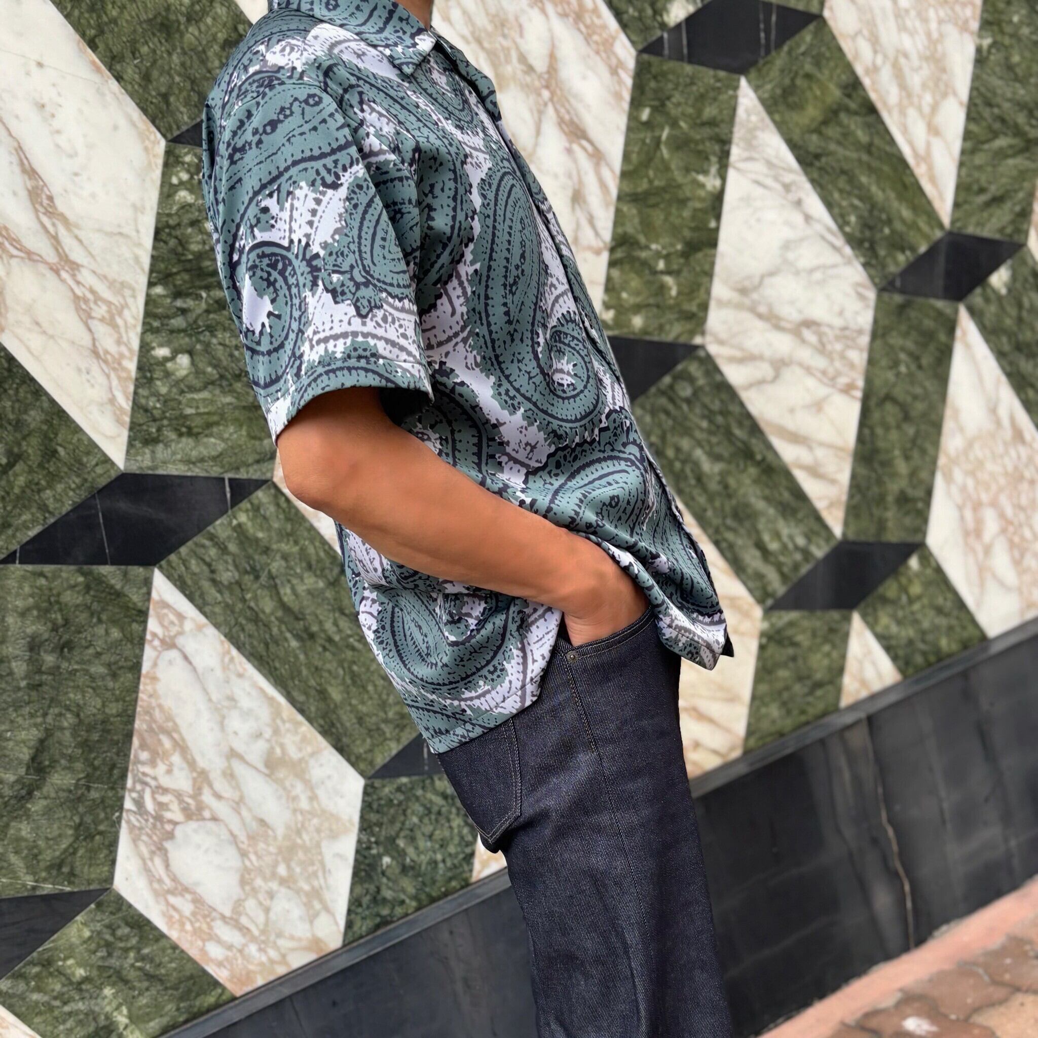 作品例　メンズシャツ