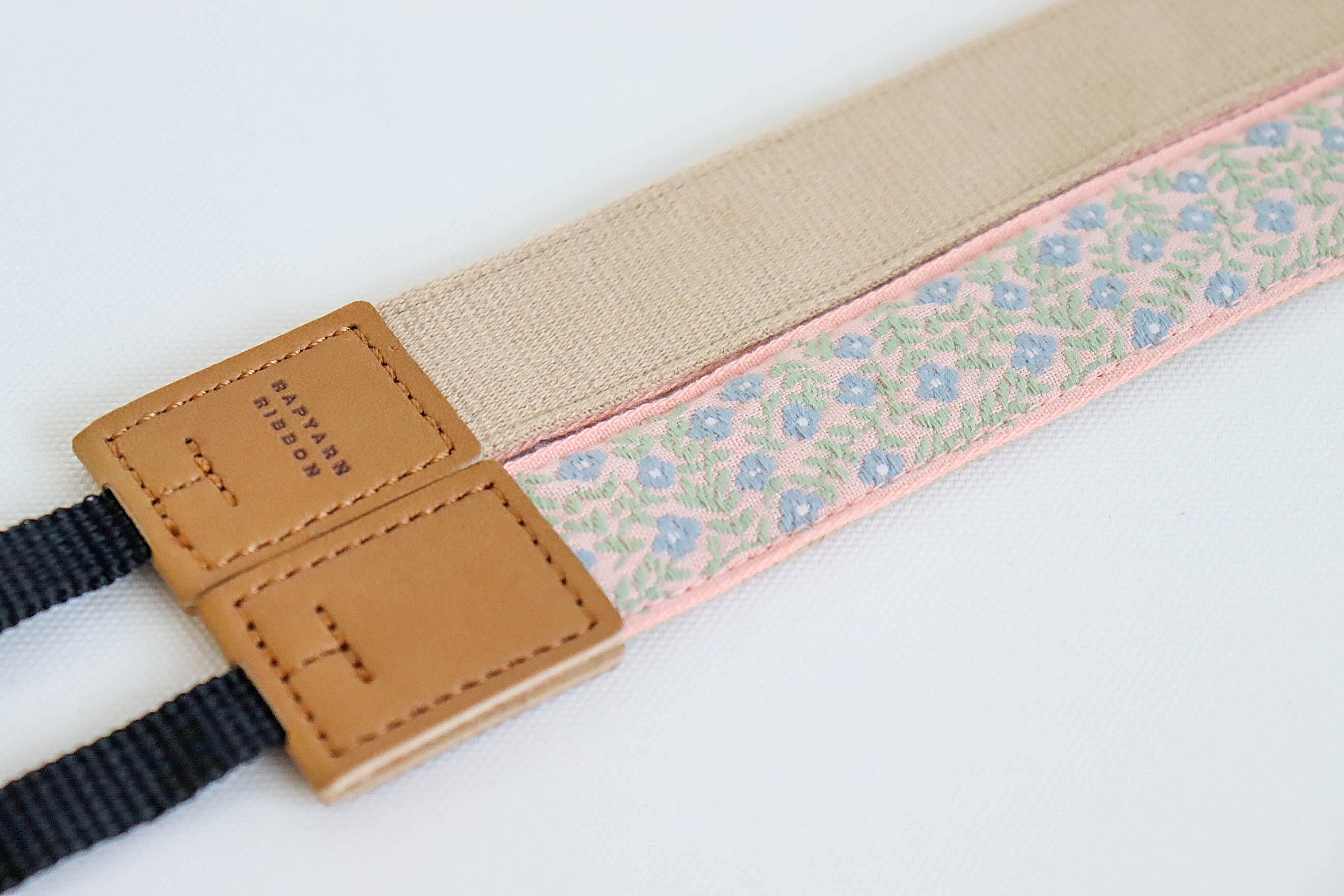 裏地：ベージュ