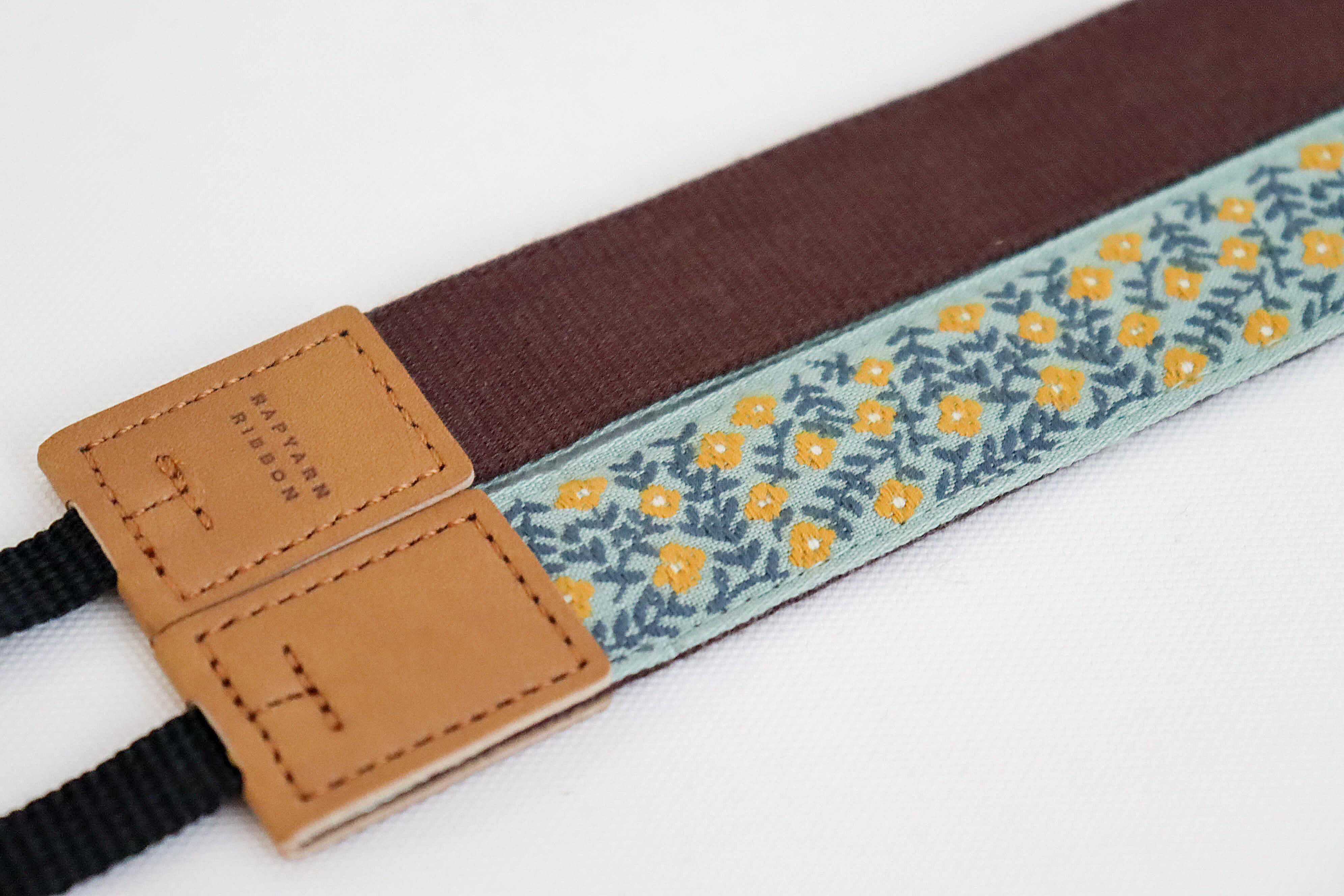 裏地：ブラウン