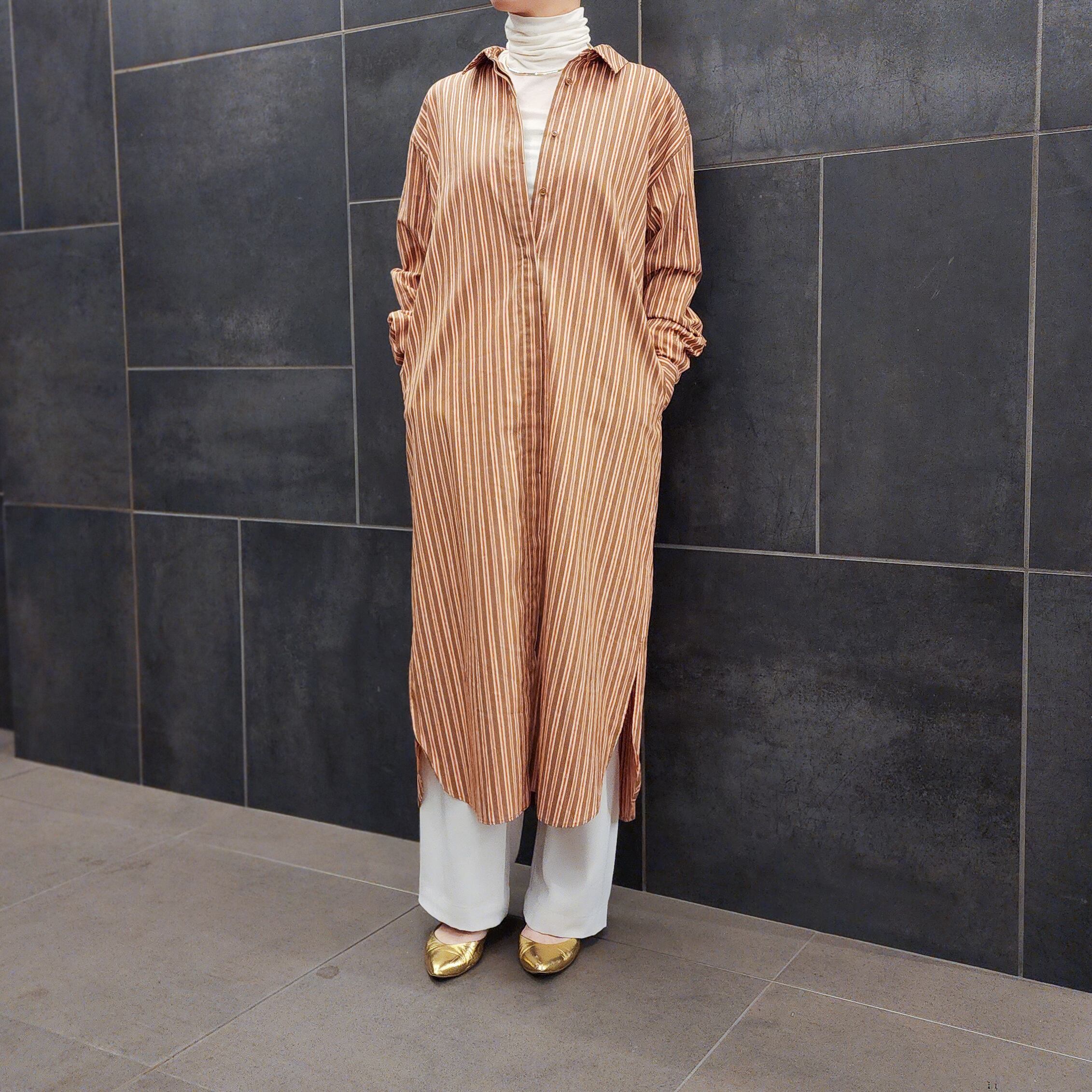 スタッフH / 160cm