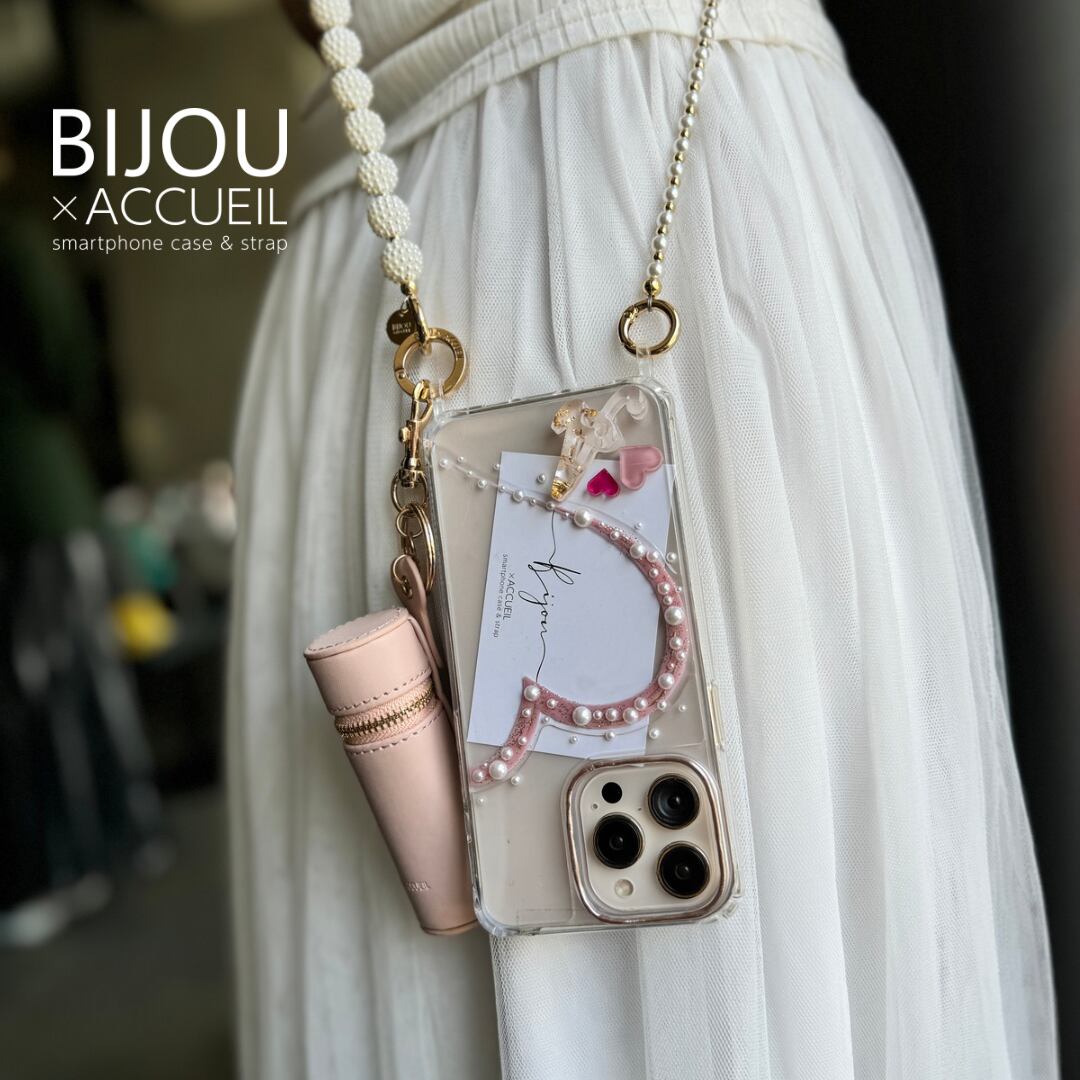 ハート型パールアート（¥2200）やイニシャルセット（¥1490）を追加して更に華やかに！