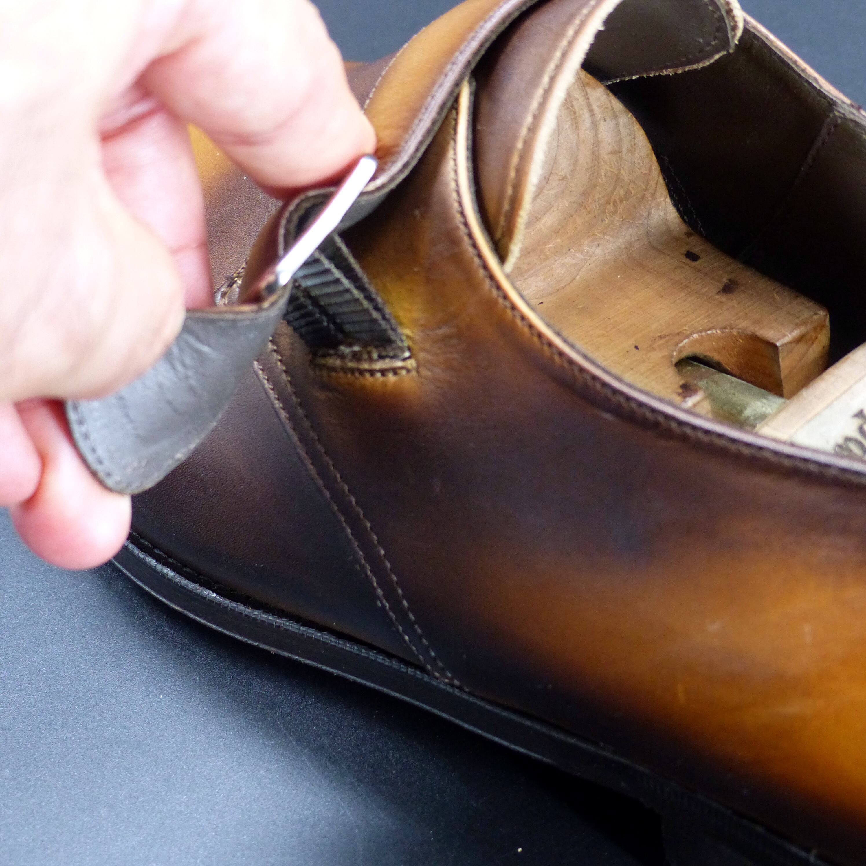 ゴア入りで着脱楽々