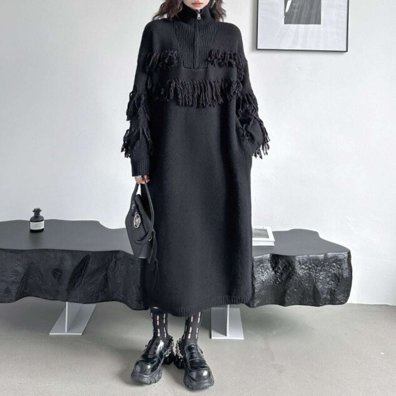 Tassel knit mid-length dress C0395