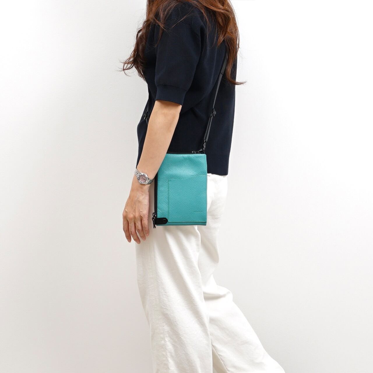 旅行の時のサブバッグとして。