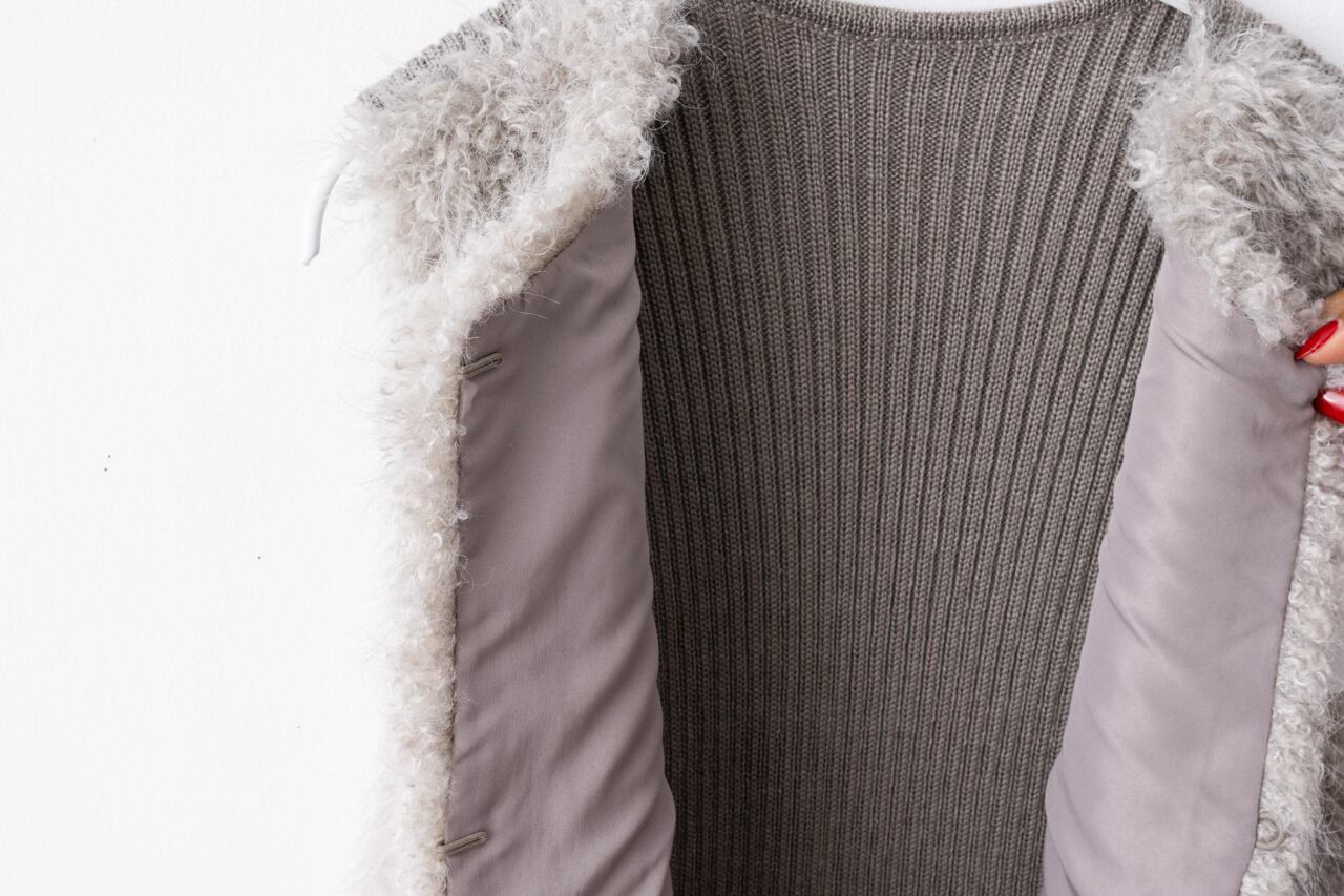 エコファーの内側には裏地が付いています