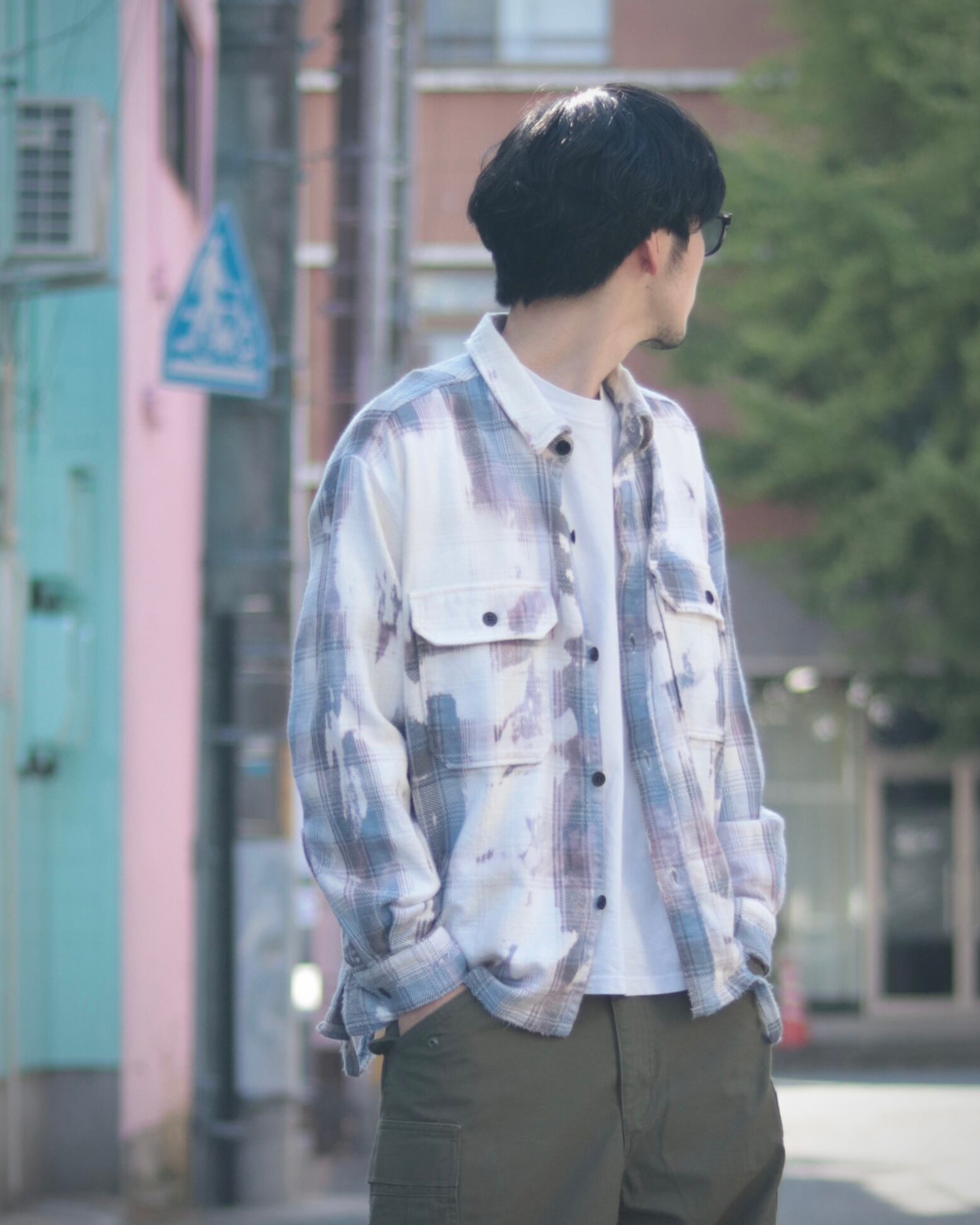 177cm  60kg  02(L)サイズ着用