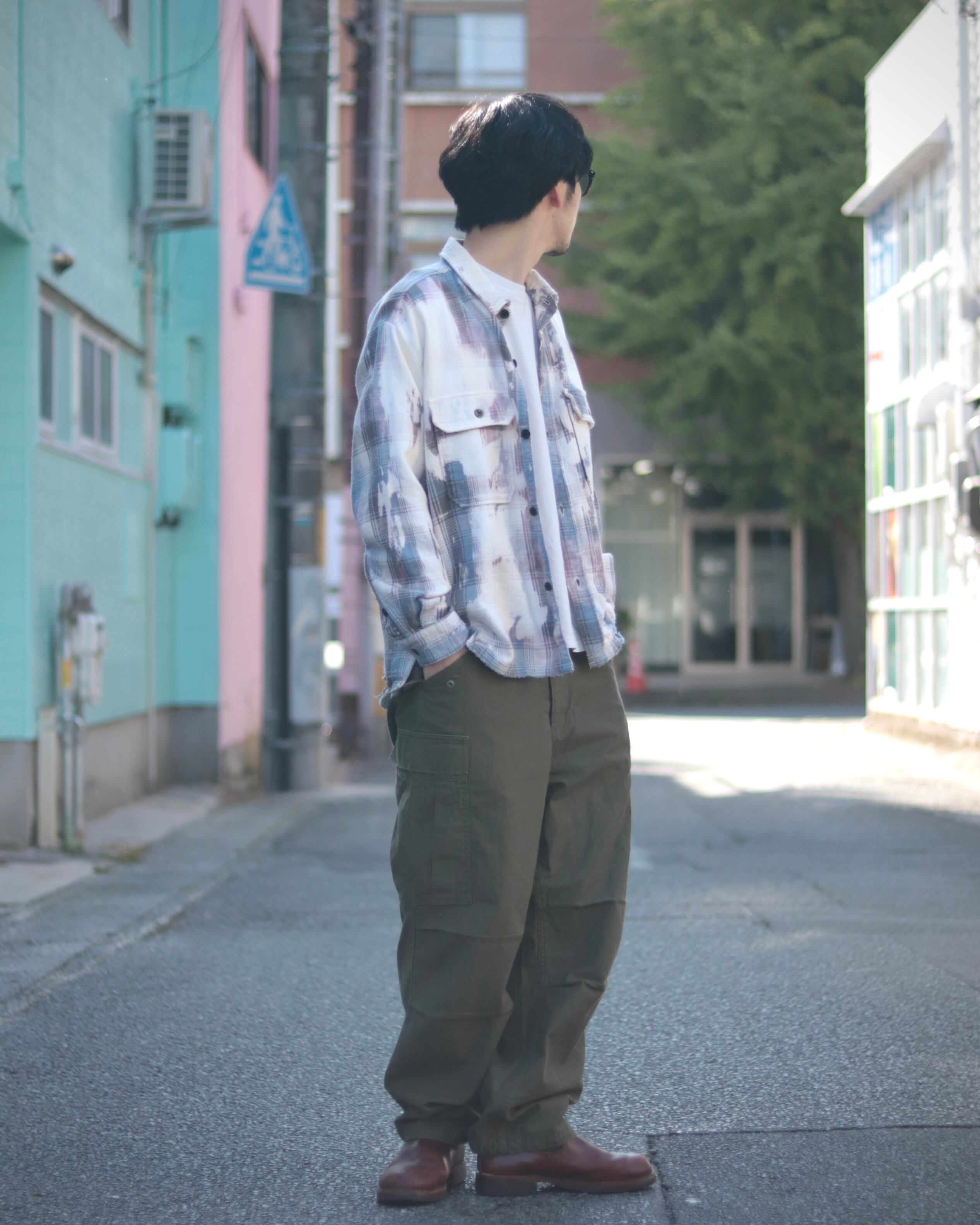 177cm  60kg  02(L)サイズ着用