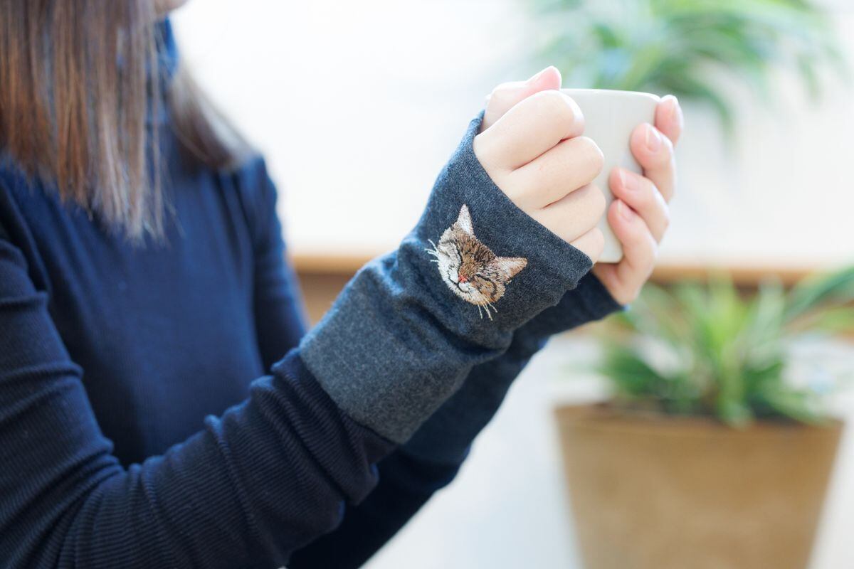 猫リストマフラー】キジトラ／東かがわの手袋職人がつくった /222猫の