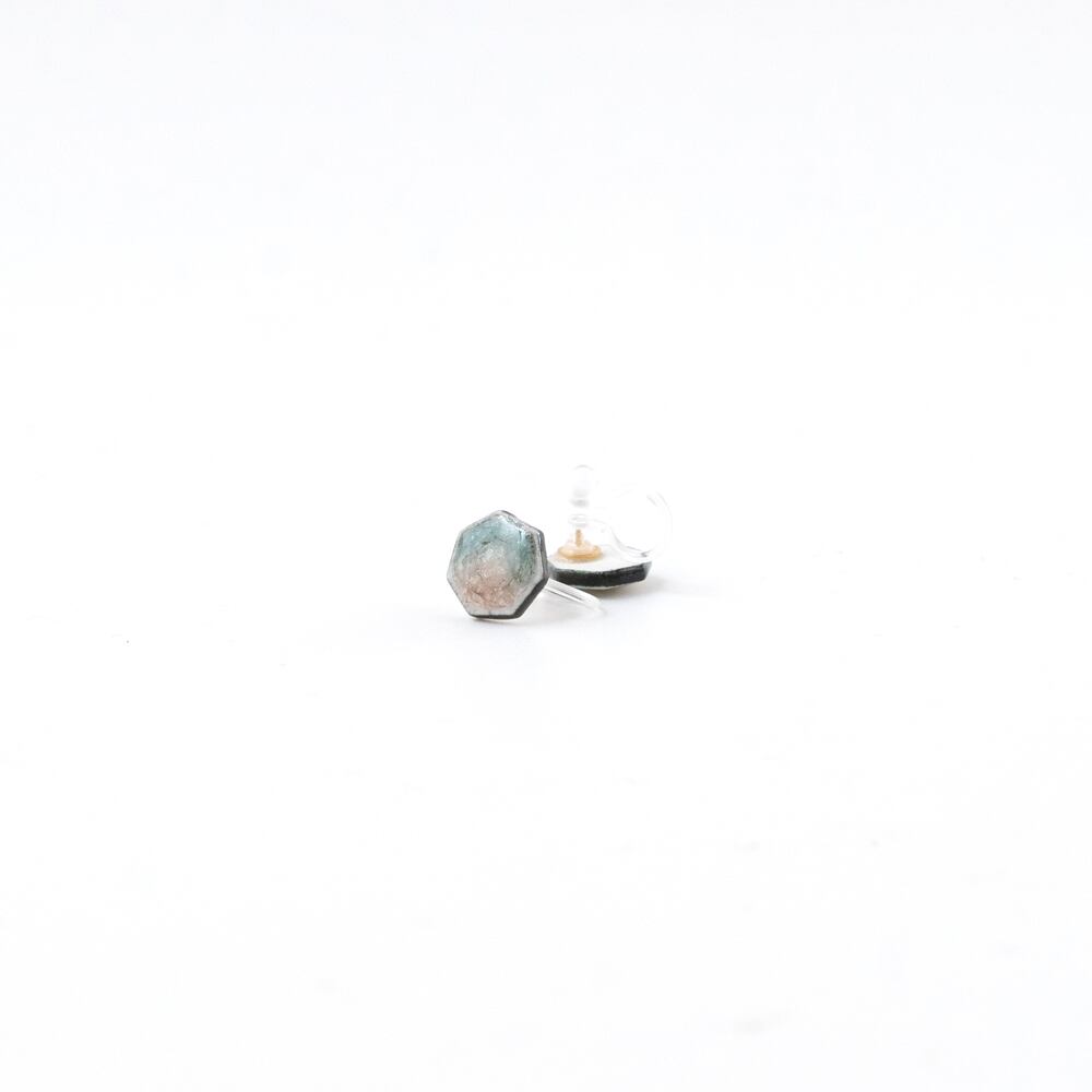 七角形 イヤリング