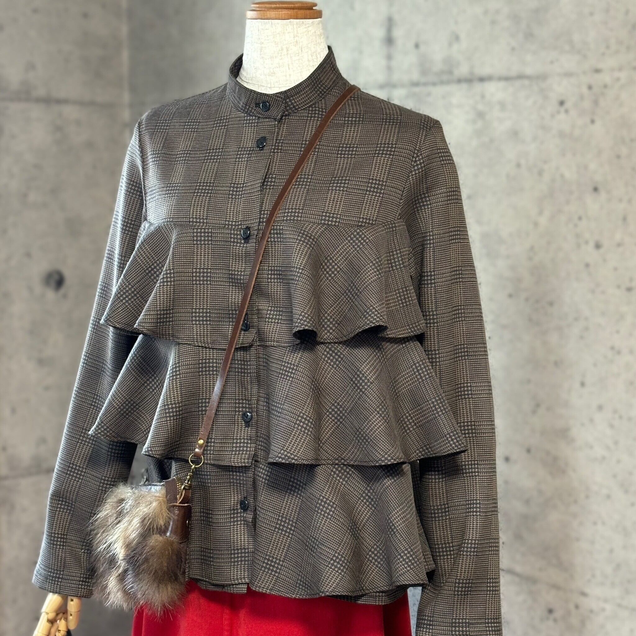 作品例　ティアードシャツ