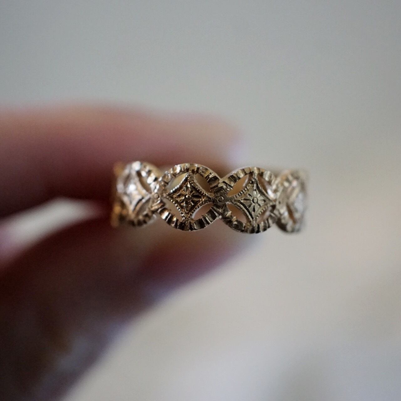 all’inizio （アッライニッツィオ） K18YG