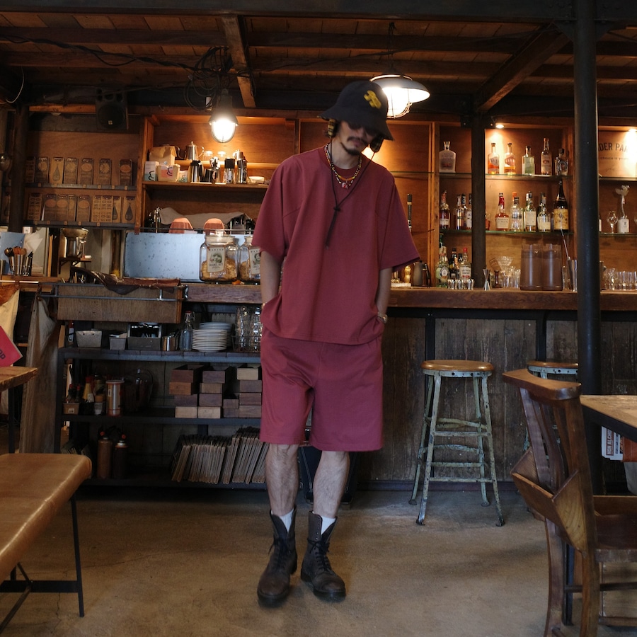 Model:182cm / Size:MEDIUM