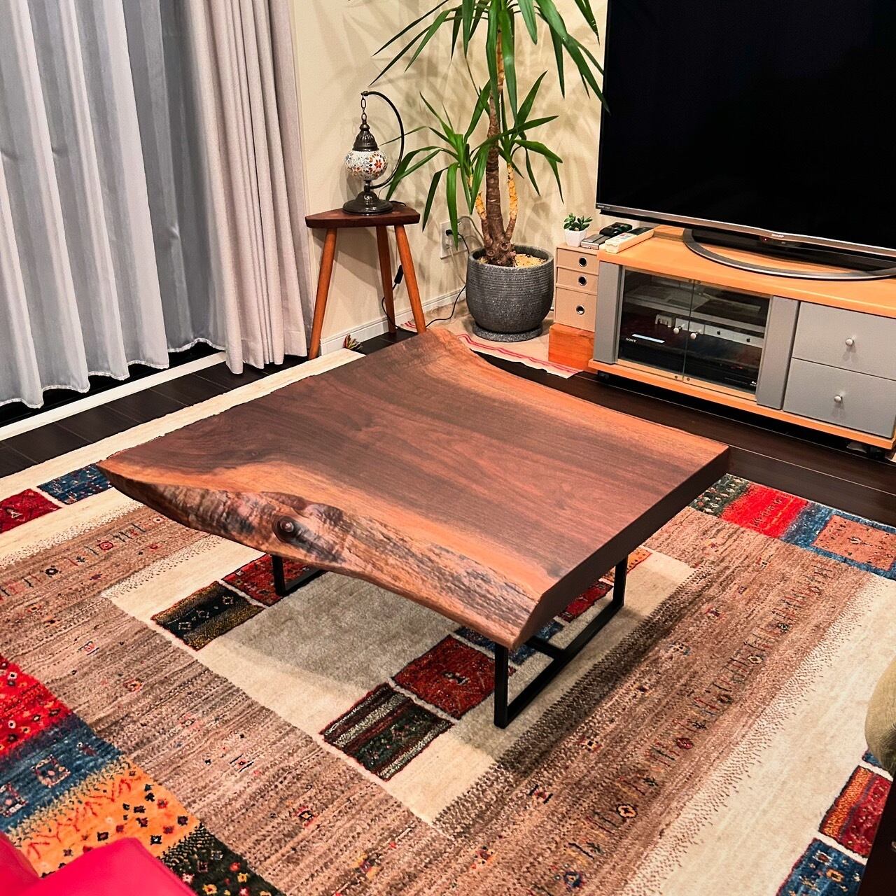 《納品事例》ウォールナット　一枚板