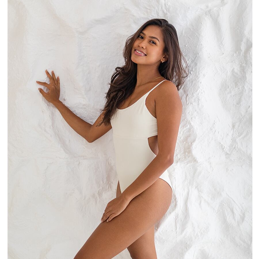 Ivory Msize, Model 159cm