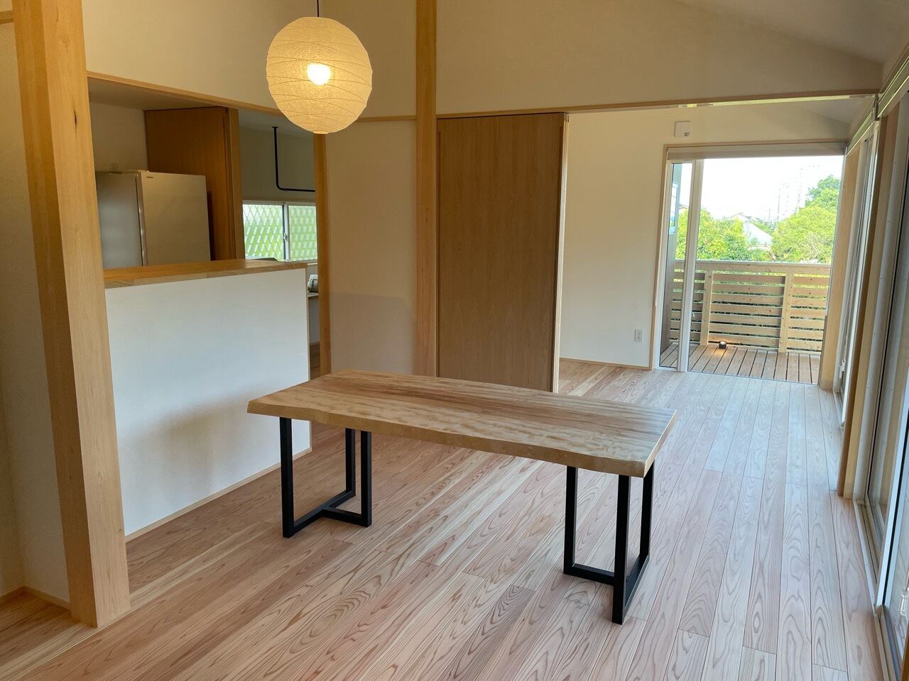 《納品事例》トチ　一枚板