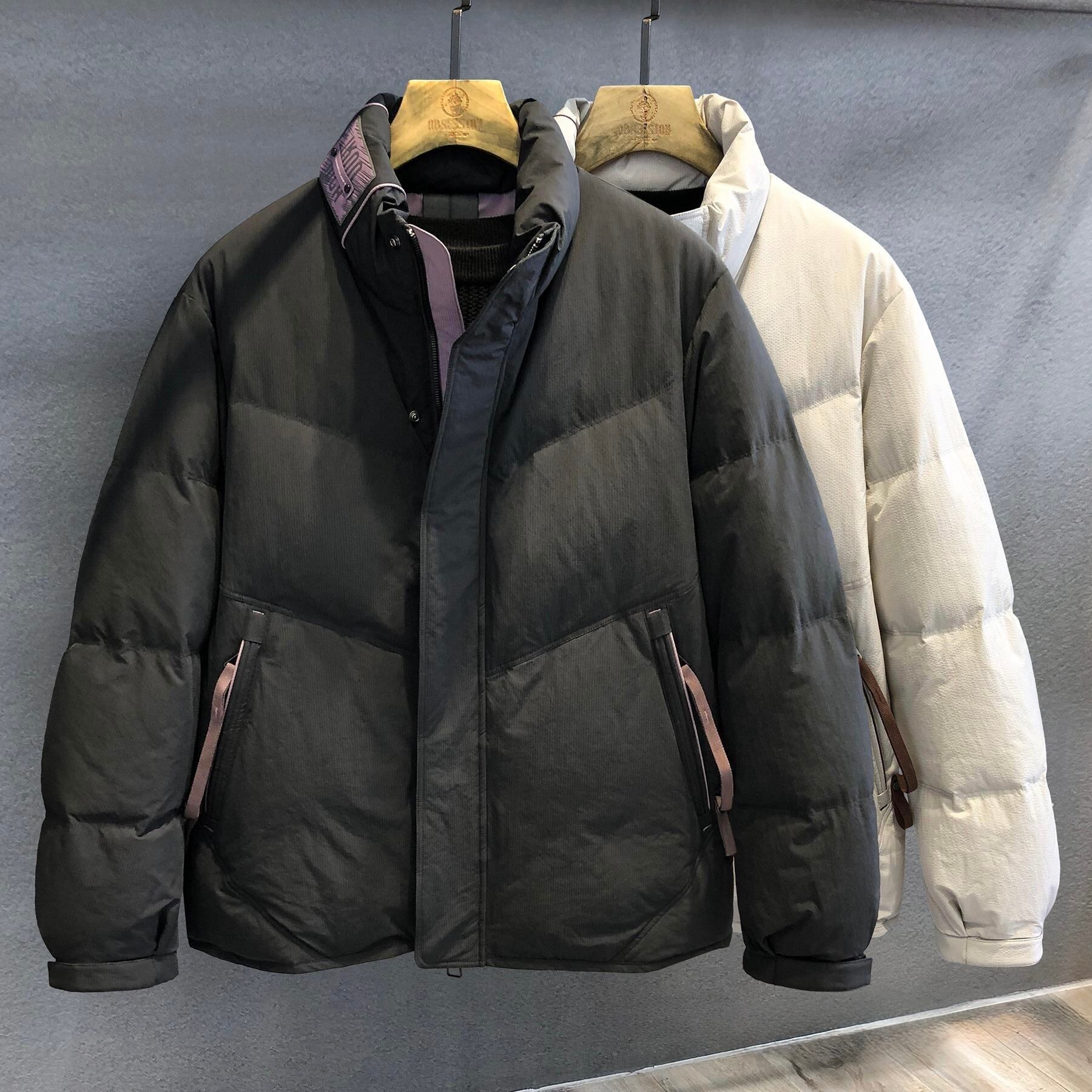 ブラック　オフホワイト