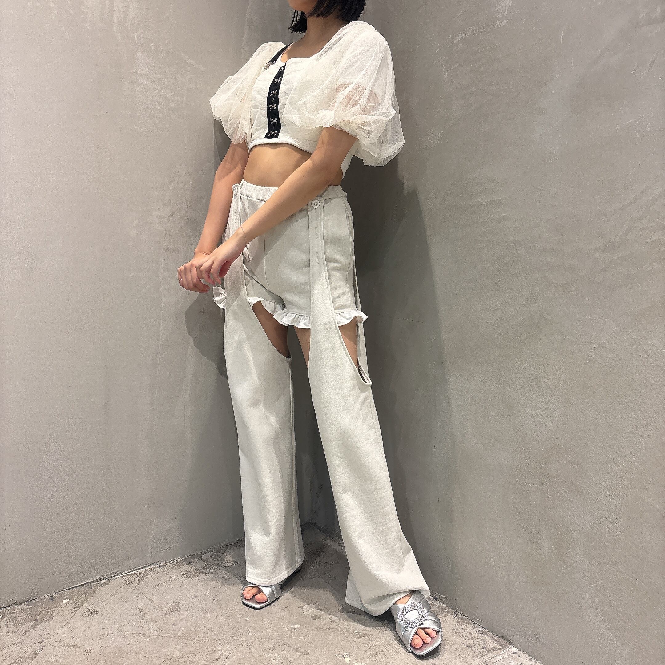 Staff：163cm ／IVORY