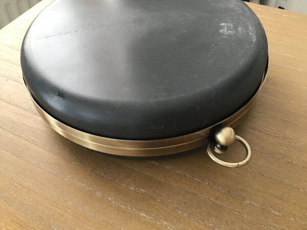 アンティークゴールド