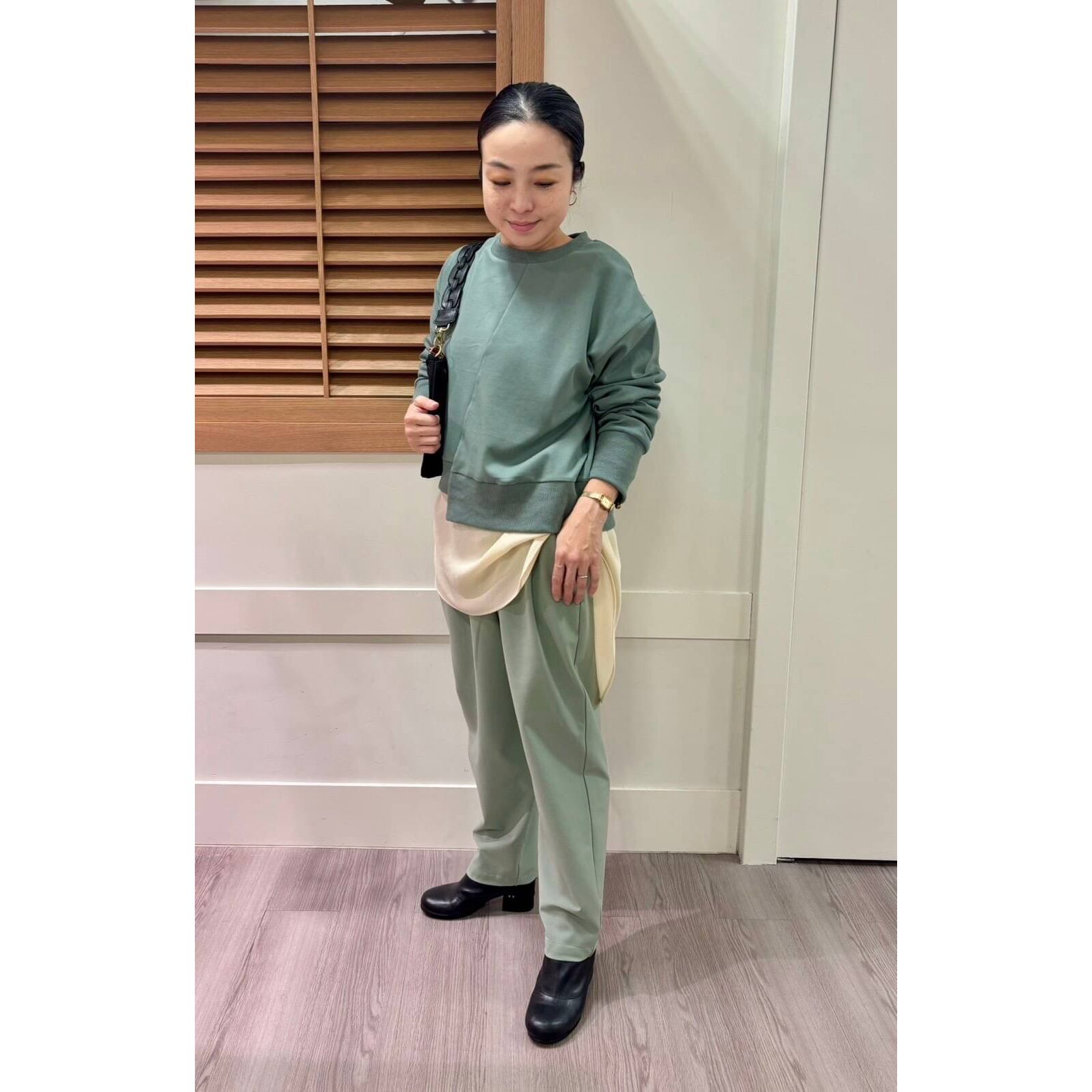 新宿店  150cm  /  着用カラー Lカーキ