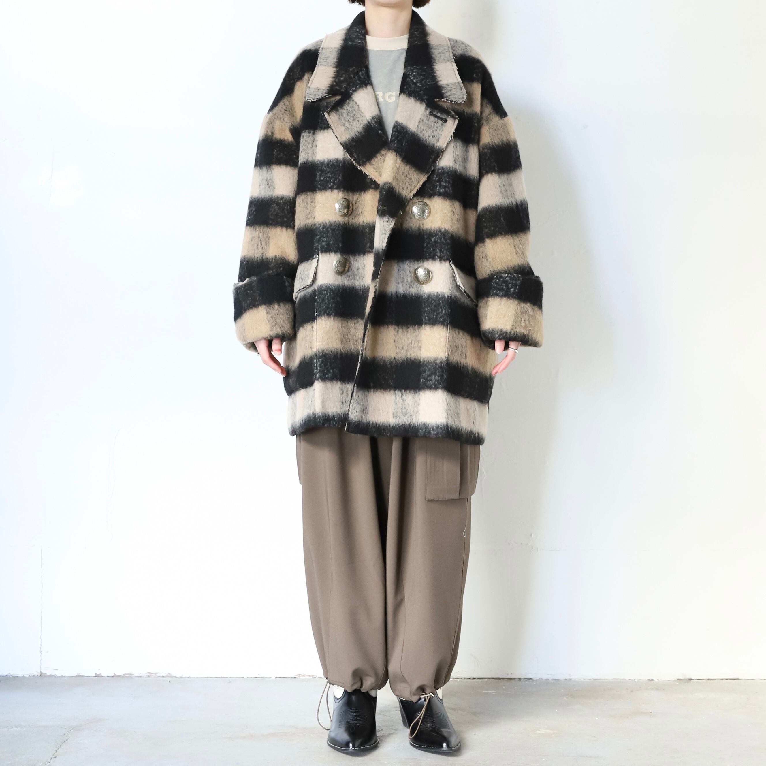 172cm着用 (5cmヒール)