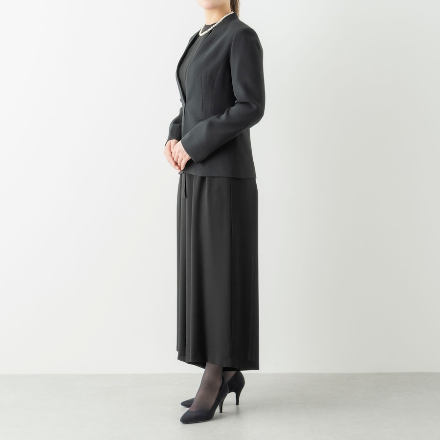 9号(166㎝モデル着用)