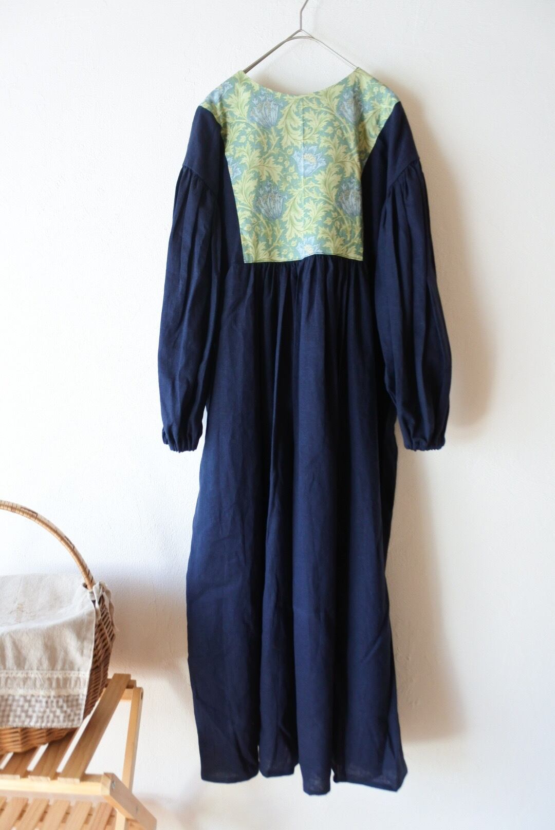 ネイビー×アネモネ