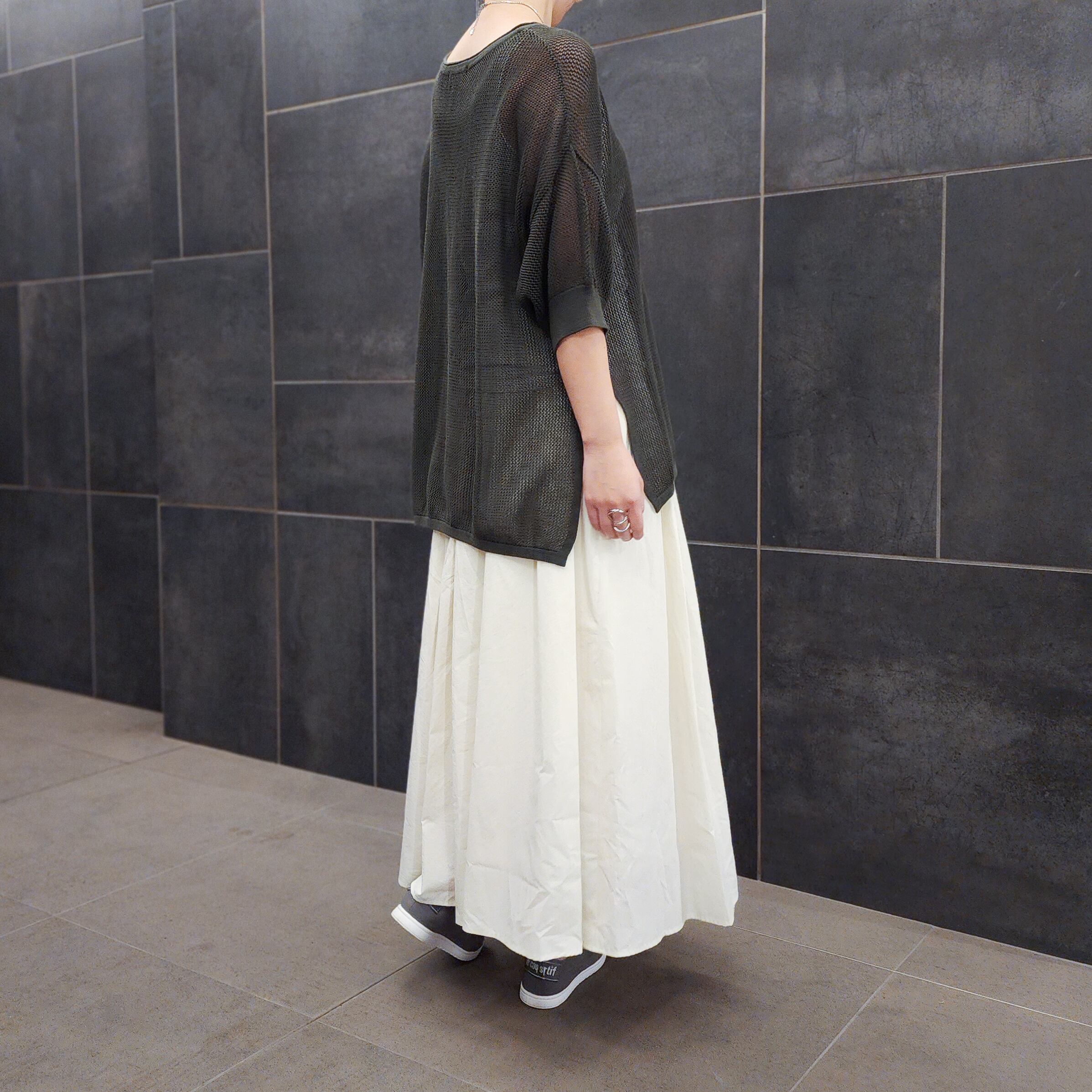 スタッフH / 160cm