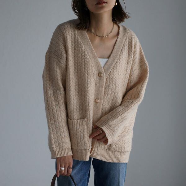 ライトベージュ