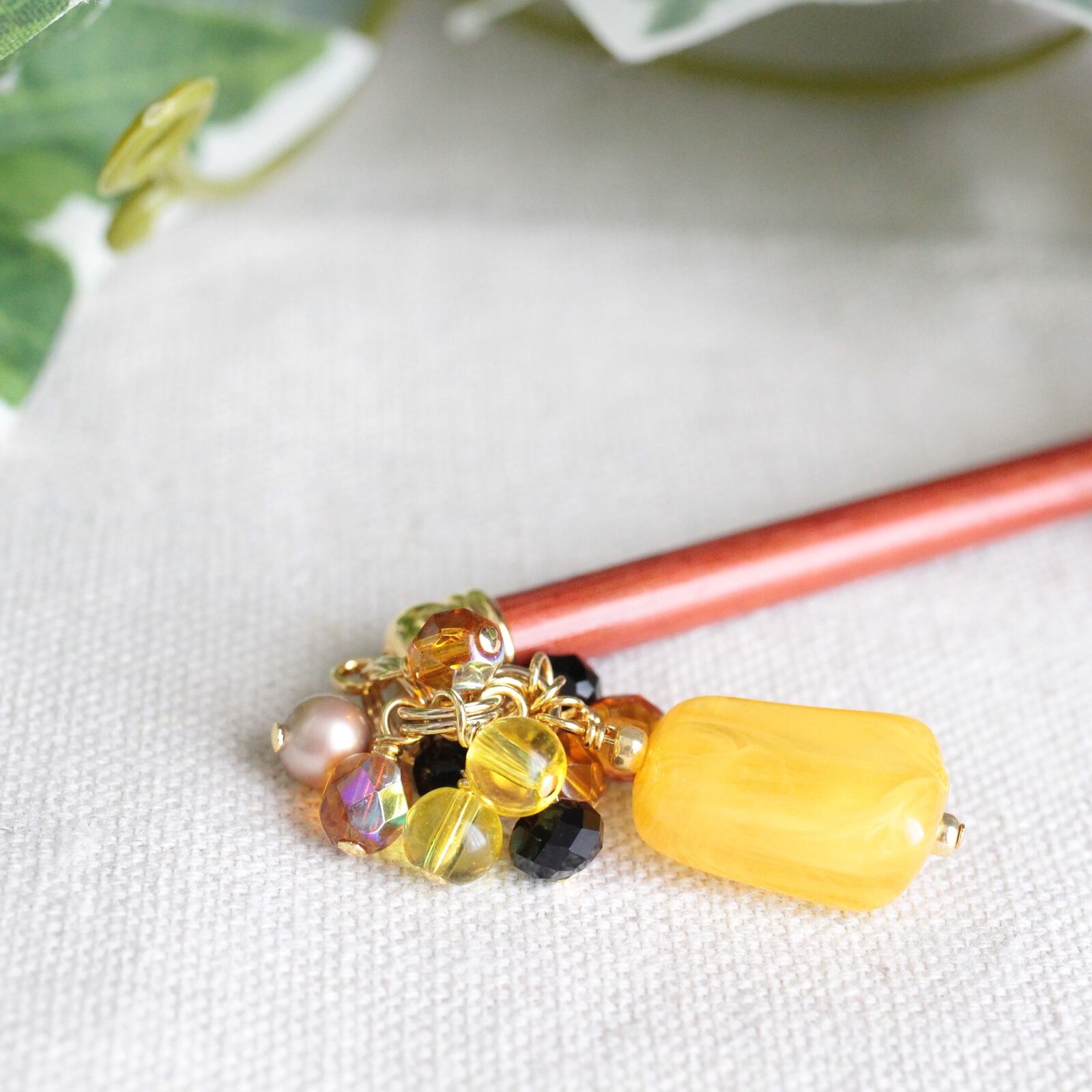 柑子色（こうじいろ）