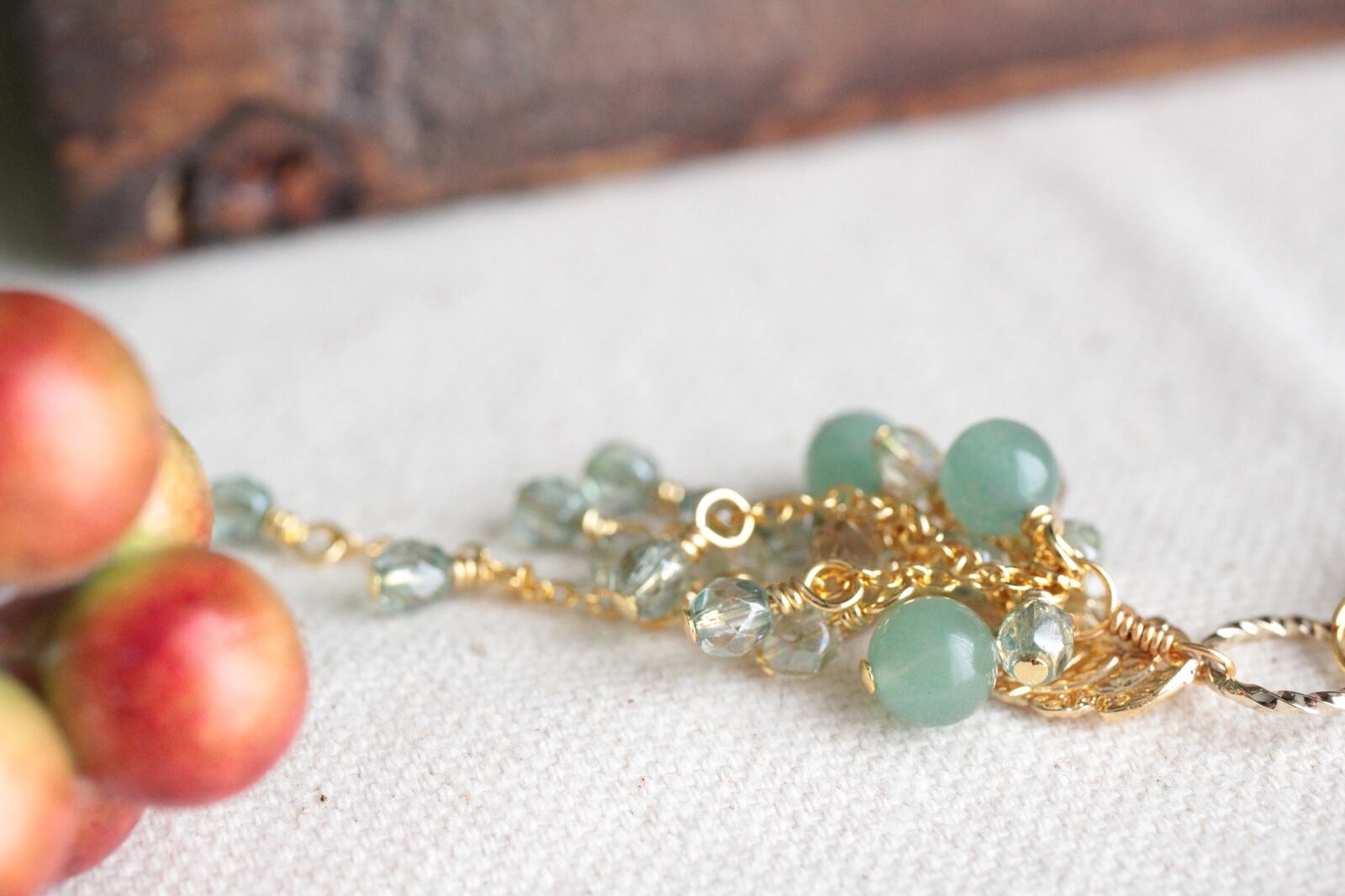 翡翠葡萄（ひすいぶどう）